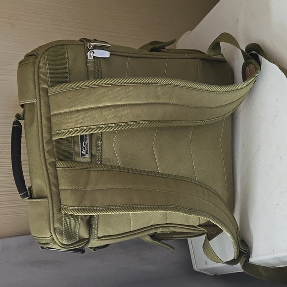 Travel Backpack Cooler - Picture 5 of 5